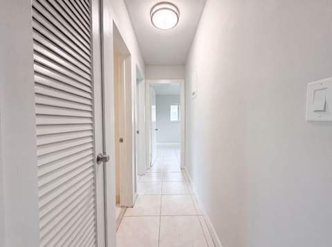 4360 NW 12th Drive, Deerfield Beach FL - photo 17 of 24