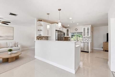 115 Orchard Ridge Lane, Boca Raton FL - photo 9 of 28