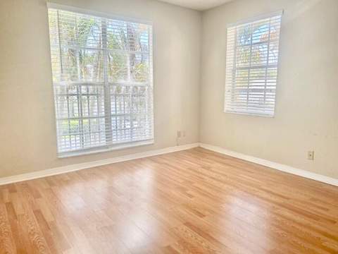 10 Blenheim Court, Palm Beach Gardens FL - photo 18 of 40