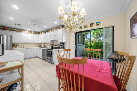 16 Westgate Lane #16C, Boynton Beach FL - photo 13 of 47