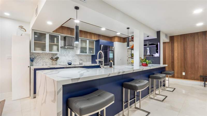 2 bedroom Condominium at 1410 Sheridan Street #7I, SHERIDAN BY THE BEACH CONDO, Hollywood — photo 3