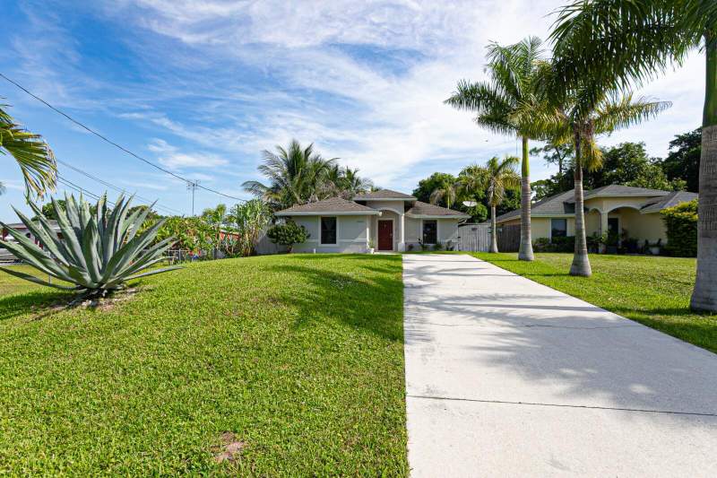 3 bedroom Single Family Residence at 5803 Lime Road, ROYAL PALM ESTATES 3, West Palm Beach — photo 2