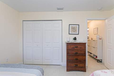 5803 Lime Road, West Palm Beach FL - photo 12 of 35