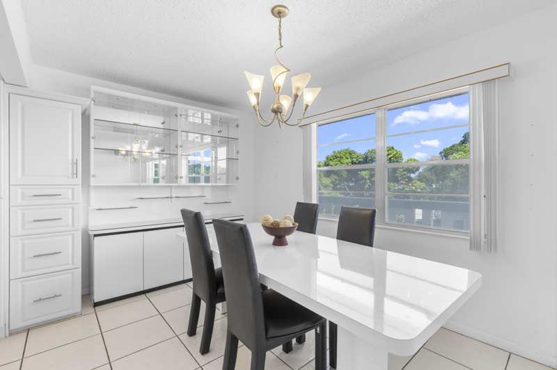2 bedroom Condominium at 3043 Berkshire C, Century Village , Deerfield Beach — photo 1