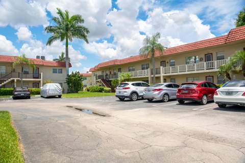 4 Abbey Lane #208, Delray Beach FL - photo 22 of 26