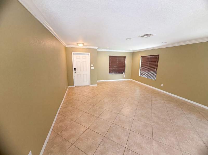 5 bedroom Single Family Residence at 2883 SW Cape Breton Drive, Fourth Replat Of Portofino Isles, Port St. Lucie — photo 3
