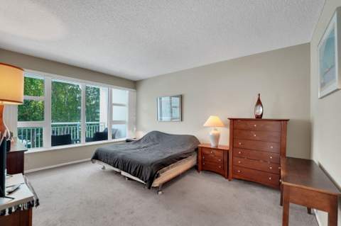 1620 S Ocean Boulevard #1N, Lauderdale-By-The-Sea FL - photo 12 of 24