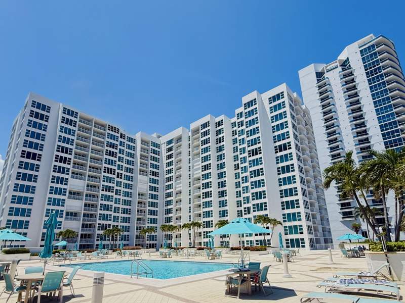 2 bedroom Condominium at 1620 S Ocean Boulevard #1N, Ocean Colony Condo, Lauderdale-By-The-Sea — photo 3