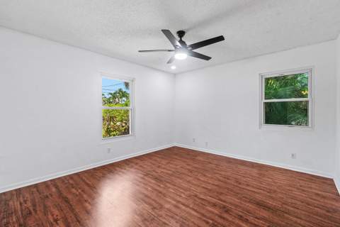 7442 Canal Drive, Lake Worth FL - photo 16 of 32