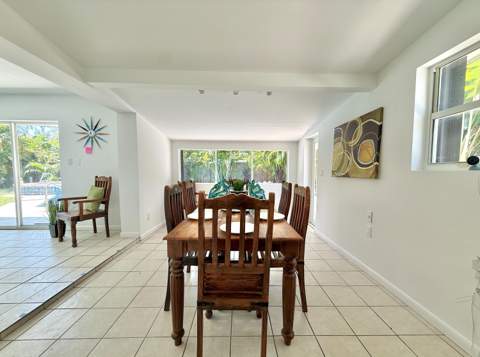 1532 NE 27th Drive, Wilton Manors FL - photo 17 of 36