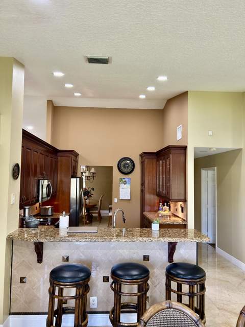 4175 Augusta Avenue, Cooper City FL - photo 12 of 36