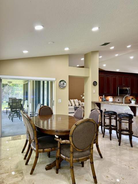 4175 Augusta Avenue, Cooper City FL - photo 15 of 36