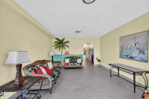 2381 Sunset Avenue #216, Lake Worth FL - photo 21 of 33