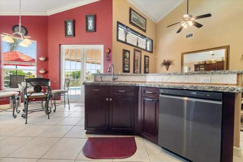 12390 NW 78th Manor, Parkland FL - photo 22 of 105