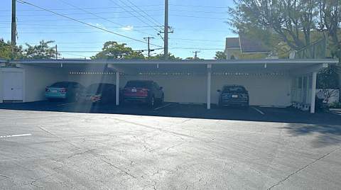 2381 Sunset Avenue #216, Lake Worth FL - photo 15 of 33