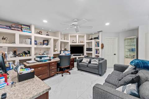 2350 NW 5th Avenue, Boca Raton FL - photo 17 of 34