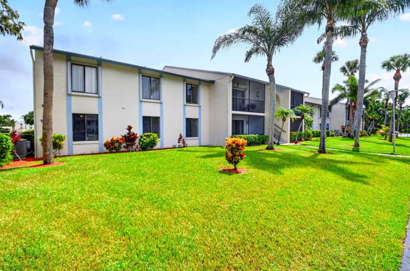 3 bedroom Condominium at 1114 Green Pine Boulevard #A1, Palm Club Village II Condo, West Palm Beach — photo 3