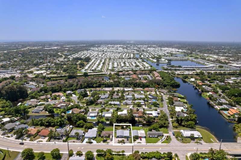 3 bedroom Single Family Residence at 1054 Old Boynton Road, Venetian Park, Boynton Beach — photo 1