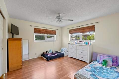 1054 Old Boynton Road, Boynton Beach FL - photo 14 of 35