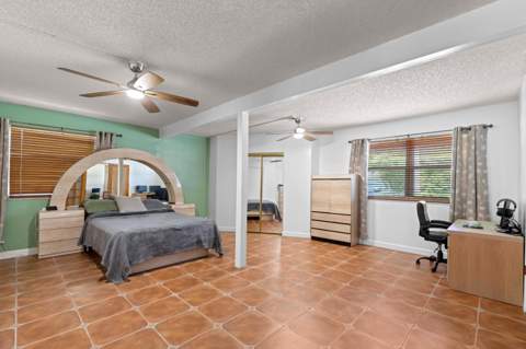 1054 Old Boynton Road, Boynton Beach FL - photo 12 of 35