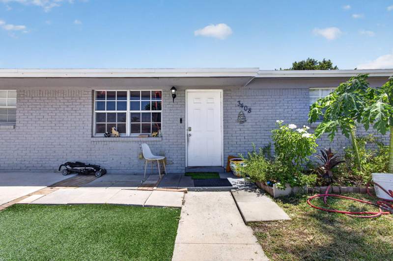 5 bedroom Single Family Residence at 3408 E Avenue H, Park Manor 2, Riviera Beach — photo 4