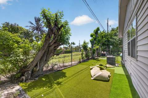 3408 E Avenue H, Riviera Beach FL - photo 15 of 26