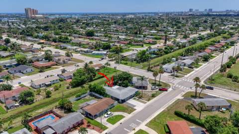 3408 E Avenue H, Riviera Beach FL - photo 18 of 26