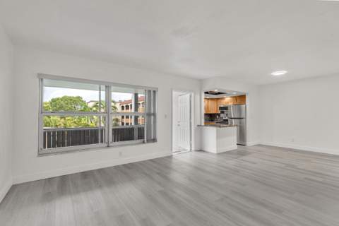 651 Pine Drive #204, Pompano Beach FL - photo 9 of 39