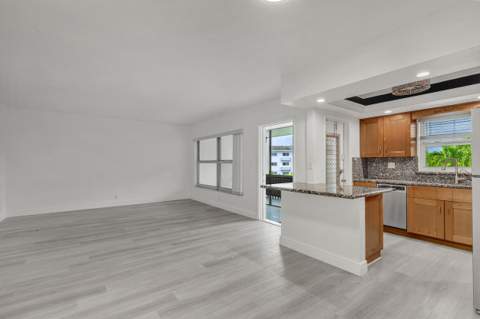 651 Pine Drive #204, Pompano Beach FL - photo 11 of 39
