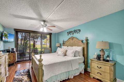 4702 Fountains Drive #105, Lake Worth FL - photo 13 of 36