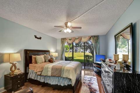 4702 Fountains Drive #105, Lake Worth FL - photo 16 of 36