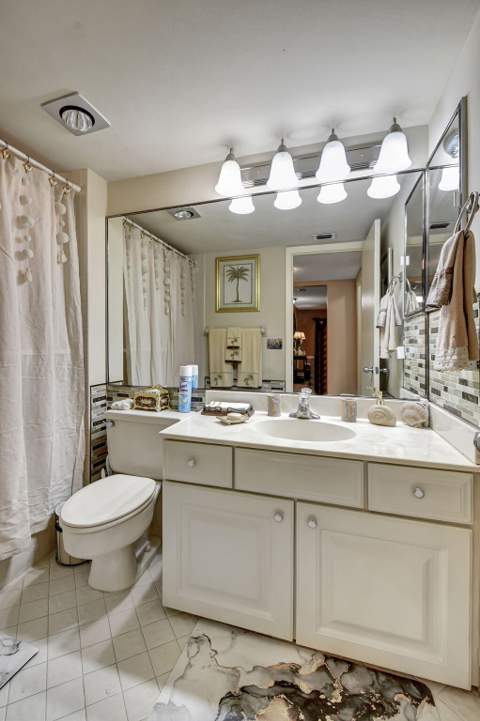 4702 Fountains Drive #105, Lake Worth FL - photo 20 of 36