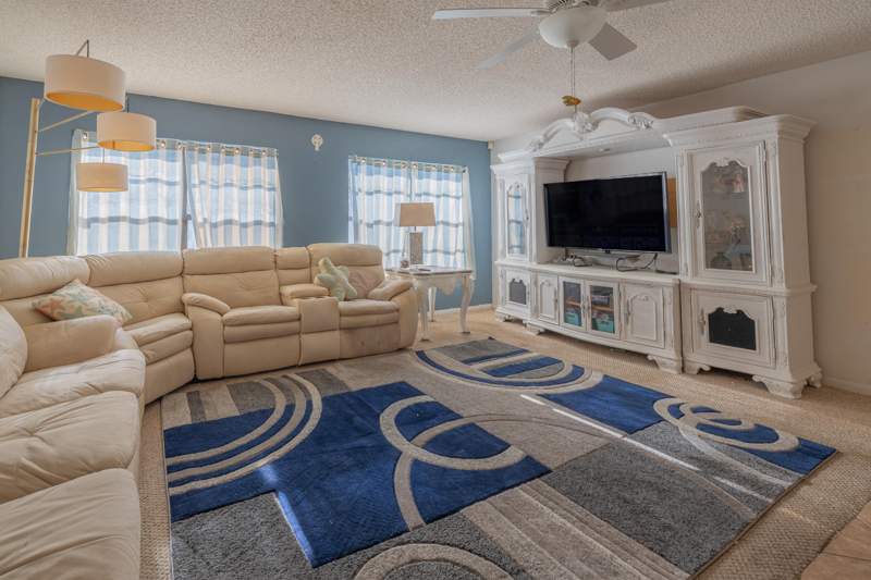 2 bedroom Condominium at 1706 N Dovetail Drive #H, Savannah'S Condominium Section 1 Phase 1-H, Fort Pierce — photo 5