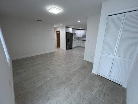5913 Seagrape Drive, Fort Pierce FL - photo 13 of 27