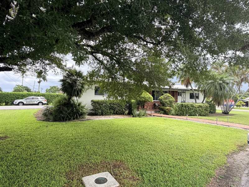 4 bedroom Single Family Residence at 955 NW 4th St Street, Northmoor Gardens Add B G In, Belle Glade — photo 1