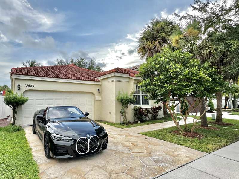 3 bedroom Single Family Residence at 15850 NW 11th Street, Towngate, Pembroke Pines — photo 1