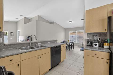 5088 Northern Lights Drive, Greenacres FL - photo 16 of 50