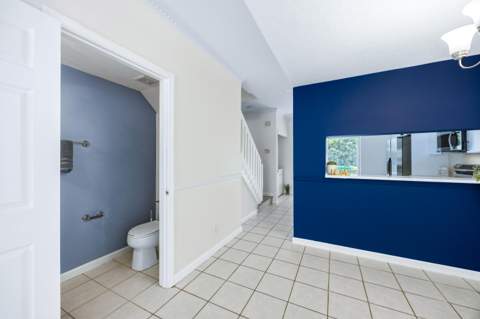 9872 NW 56th Place, Coral Springs FL - photo 10 of 31