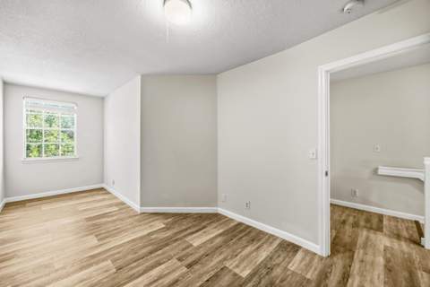 9872 NW 56th Place, Coral Springs FL - photo 19 of 31