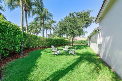 1081 Bel Aire Drive, Pembroke Pines FL - photo 20 of 29