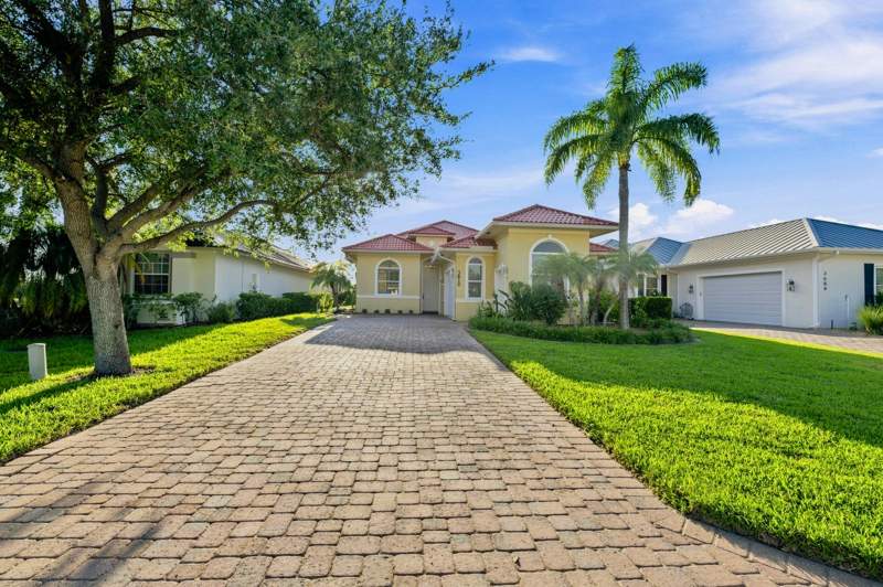 3 bedroom Single Family Residence at 3612 Grove Court, The Grove At Panther Woods, Fort Pierce — photo 5