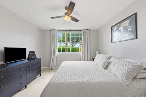 1707 Village Boulevard #108, West Palm Beach FL - photo 15 of 27