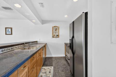 651 Hernando Street, Fort Pierce FL - photo 18 of 52