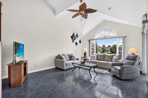 651 Hernando Street, Fort Pierce FL - photo 22 of 52