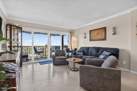 801 S Federal Highway #1103, Pompano Beach FL - photo 8 of 48