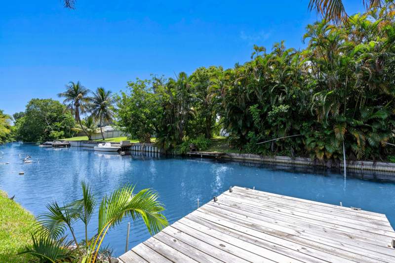3 bedroom Single Family Residence at 1054 Old Boynton Road, Venetian Park, Boynton Beach — photo 2