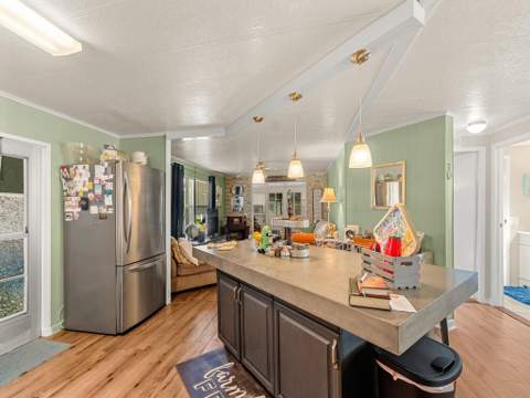 385 NE Jade Circle, Jensen Beach FL - photo 18 of 46