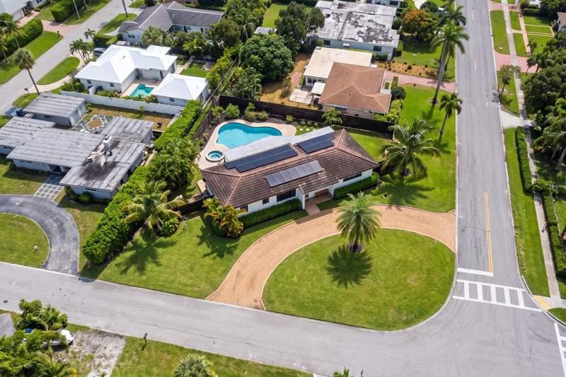 3 bedroom Single Family Residence at 310 Orange Way, Homewood, West Palm Beach — photo 5