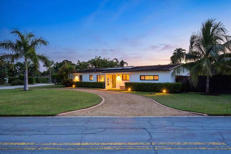 3 bedroom Single Family Residence at 310 Orange Way, Homewood, West Palm Beach — photo 1