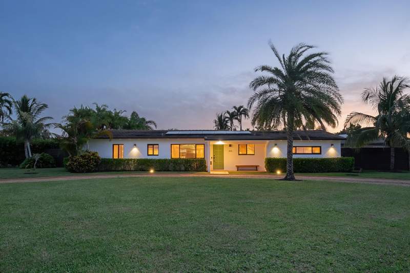 3 bedroom Single Family Residence at 310 Orange Way, Homewood, West Palm Beach — photo 2